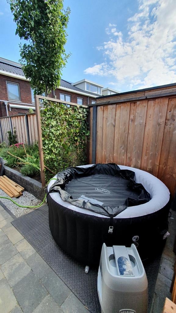 Lay-Z-Spa jacuzzi, Ophalen, Gebruikt, Filter, Opblaasbaar