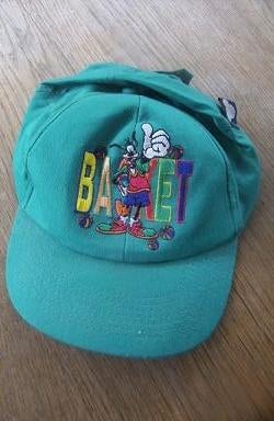 Disney Goofy cap als basketballer maat 49-52cm, Ophalen of Verzenden, Goofy of Pluto, Gebruikt, Beeldje of Figuurtje
