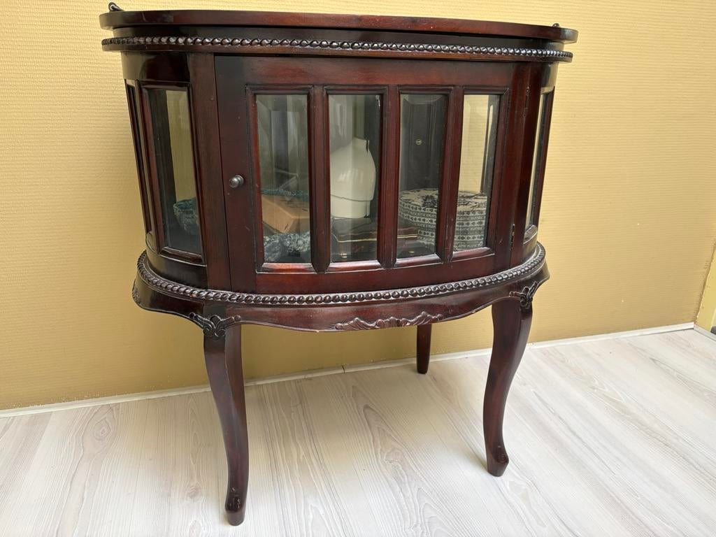 Theekastje ovaal met los dienblad en facet geslepen glas, Ophalen