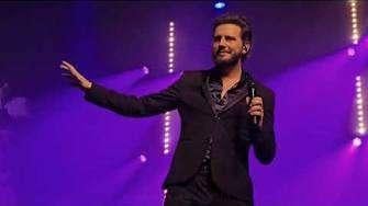 Bouke Rocks Elvis 3 tickets theater Scheveningen met diner!, Tickets en Kaartjes, Concerten | Pop, Drie personen of meer, Mei