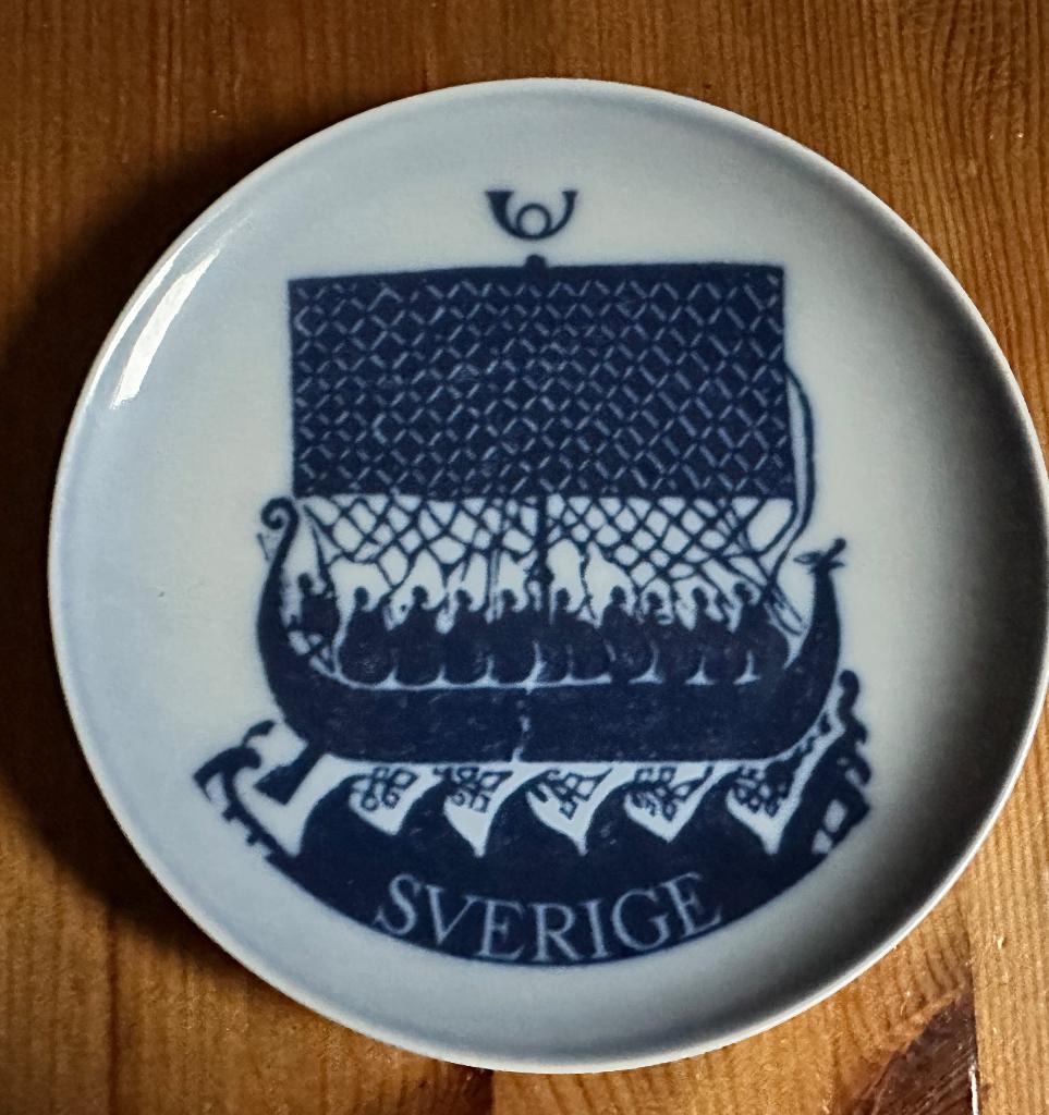 Bing & Grøndahl wandbord vikingschip 1974, Antiek en Kunst, Ophalen of Verzenden