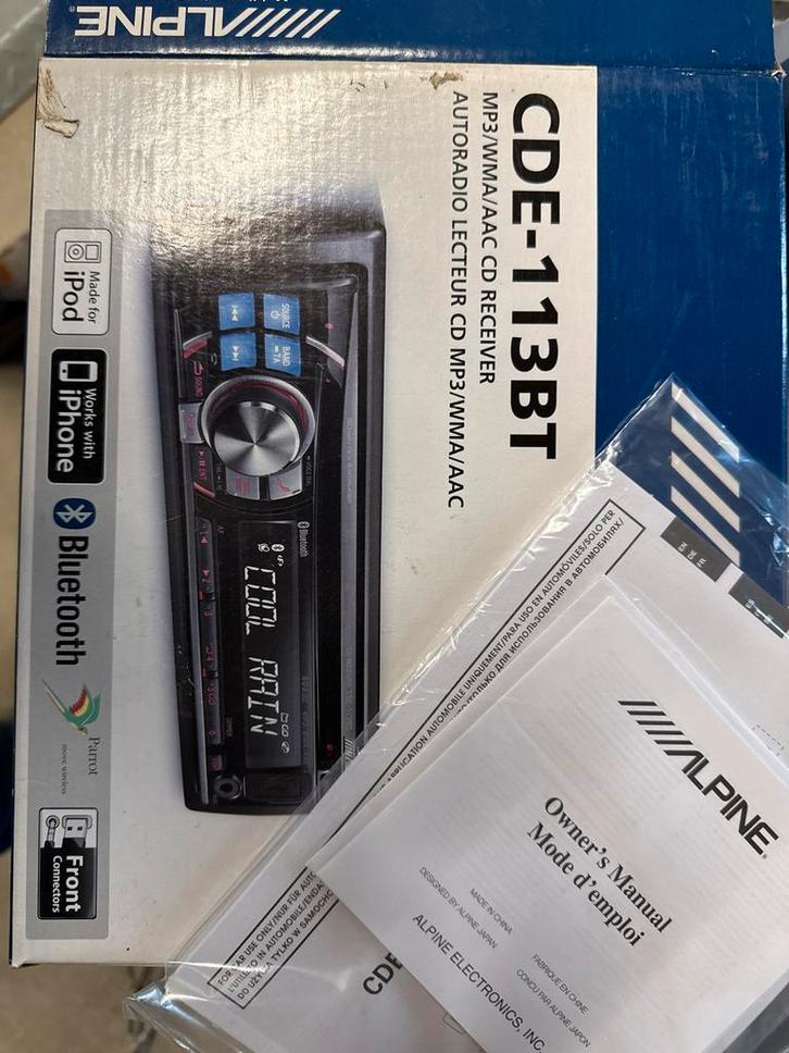 Alpine CDE-113BT Autoradio CD/MP3/Bluetooth/iPod/iPhone, Auto diversen, Autoradio's, Nieuw, Ophalen of Verzenden