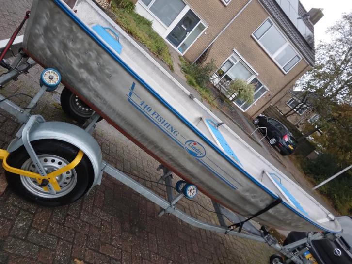 aluminium vis boot    linder 440   compleet, Watersport en Boten, Vis- en Consoleboten, Gebruikt, Tot 10 pk, 3 tot 6 meter, Benzine