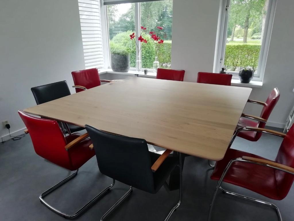 Tafel 1.80 X 1.80 m, Huis en Inrichting, Ophalen, Gebruikt, 150 tot 200 cm, Vijf personen of meer