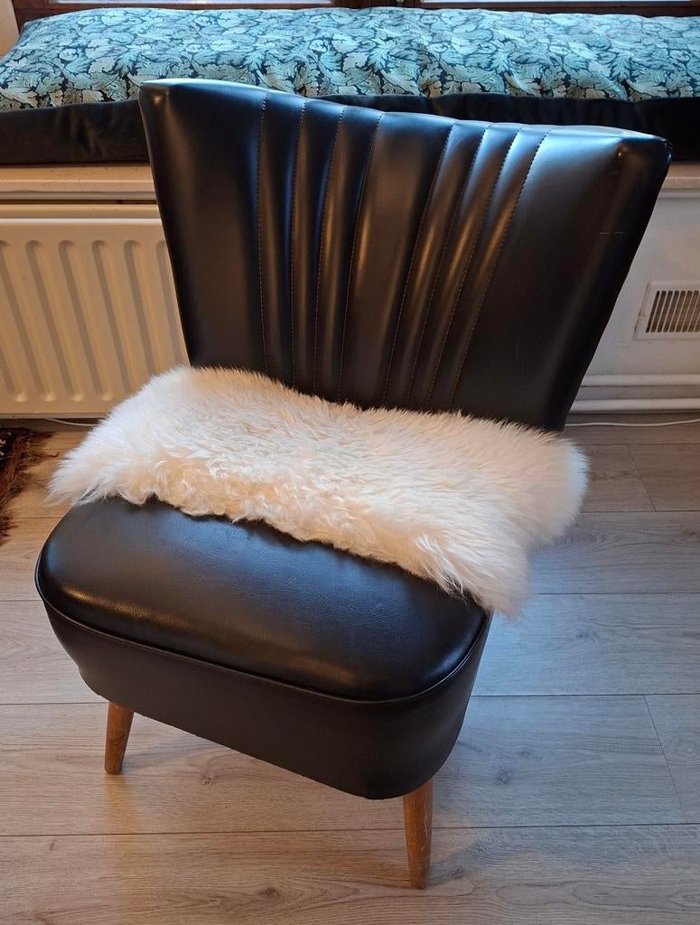 Zwarte stoel, Ophalen, Gebruikt, Minder dan 75 cm, Minder dan 50 cm