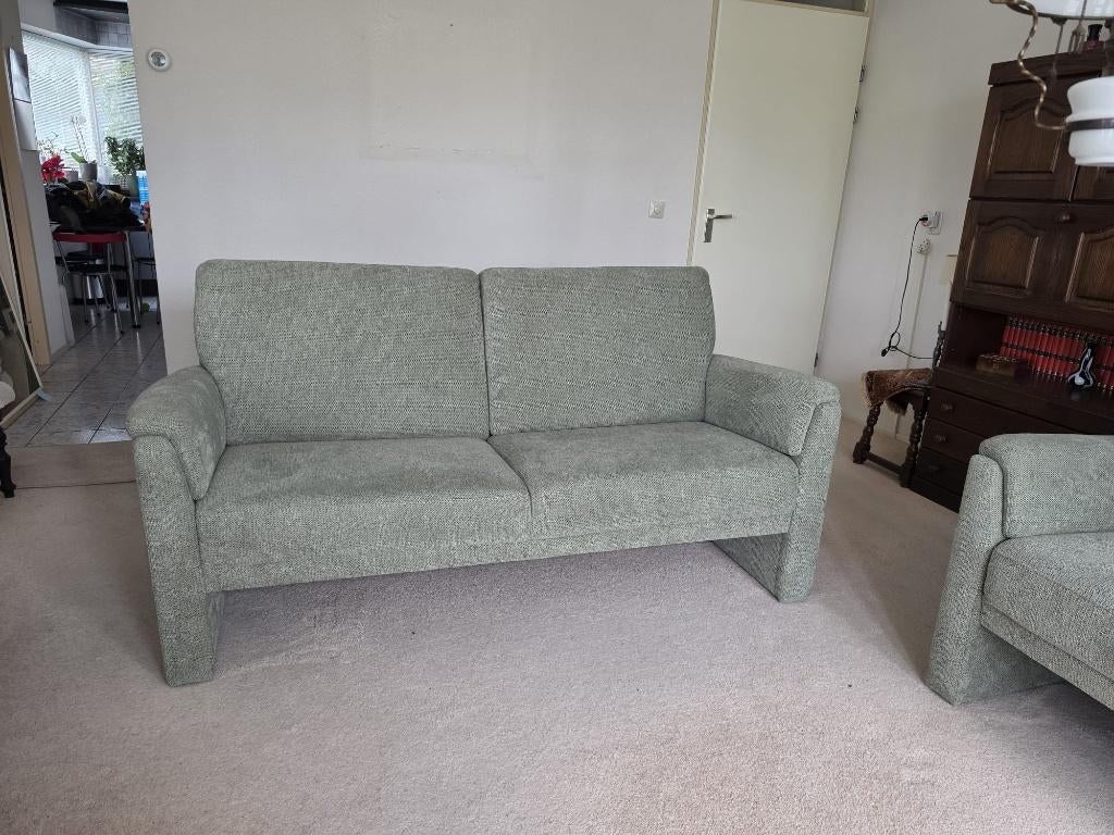 2x Groene Bank – hoge zit (ideaal voor ouderen), Huis en Inrichting, Banken | Bankstellen, Ophalen, 150 tot 200 cm, Driepersoons