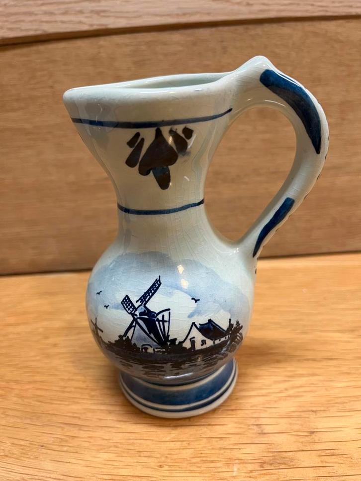 Delftsblauw vaasje met molen decoratie, Antiek en Kunst, Antiek | Vazen, Ophalen of Verzenden