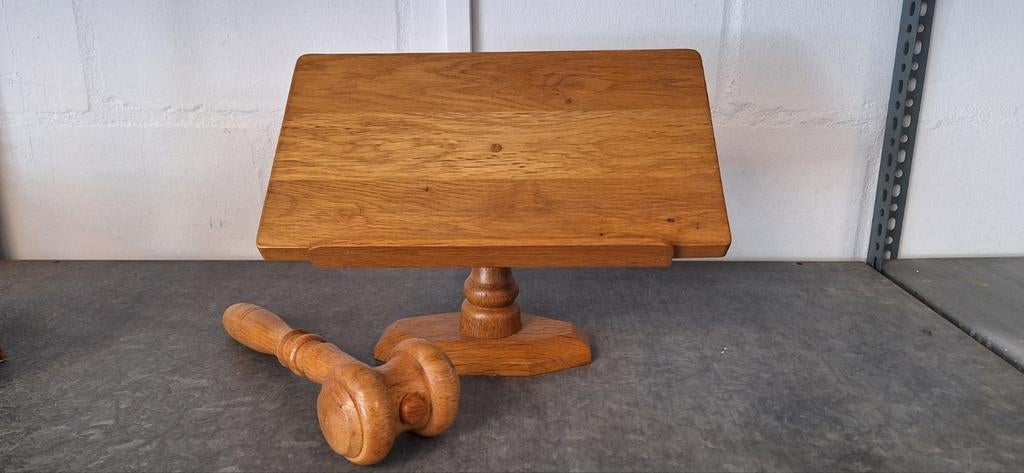 Houten boekenstandaard met hamer, Ophalen of Verzenden