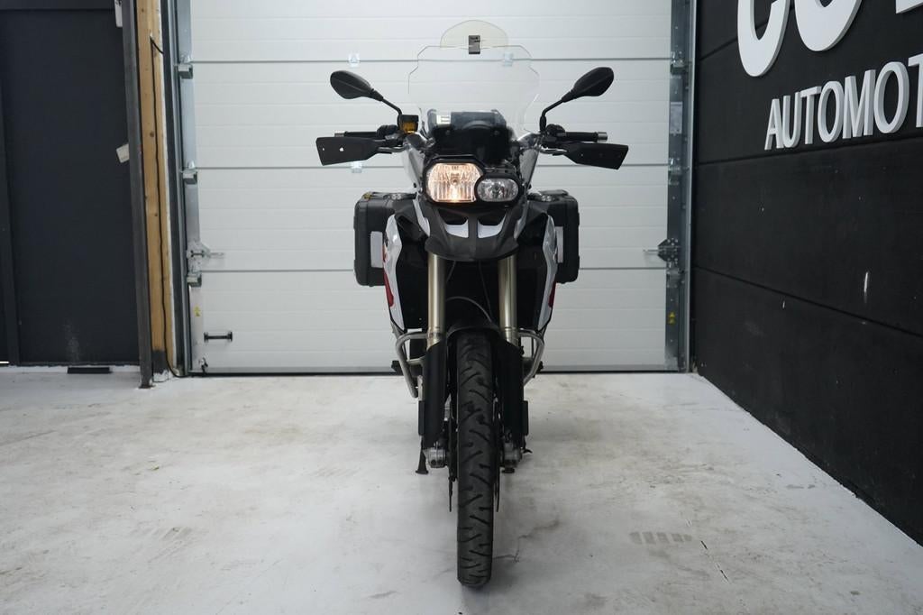 BMW All-Road F 800 GS | KOFFERS | NAVIGATIE | HANDVATVERWARM, Cove Automotive, Bedrijf, Anthonetta Kuijlstraat 83
3066 GS  Rotterdam, NL