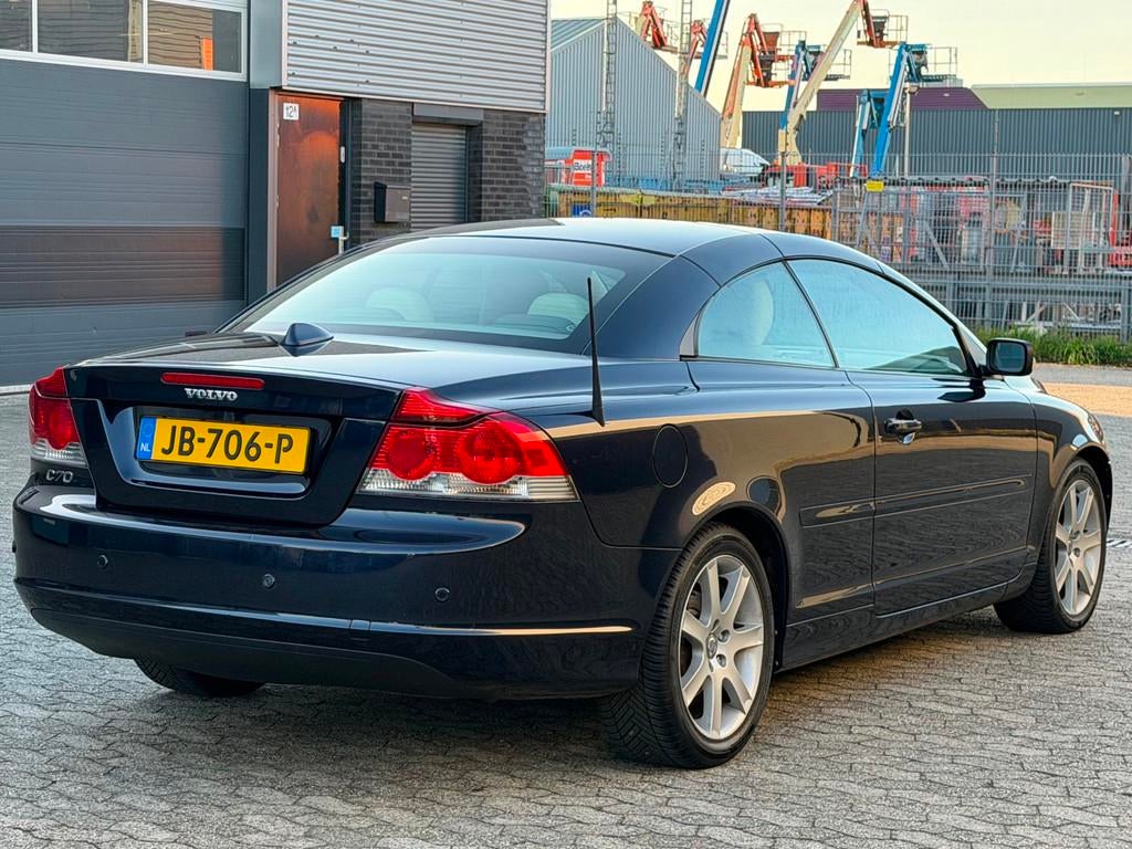 Volvo C70 Convertible 2.4 Kinetic DAK WERKT NIET, Auto's, Volvo, Voorwielaandrijving, C70, Gebruikt, Beige