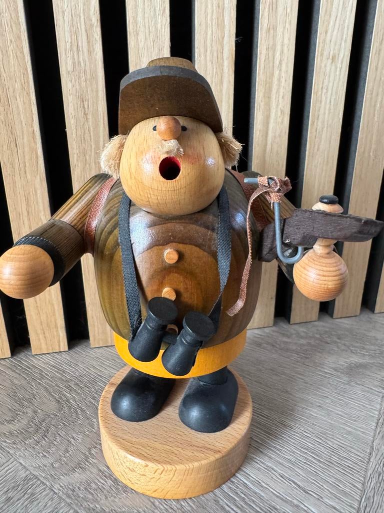 ERZGEBIRGISCHE KMO Jager Handgemaakt Decoratief Figuur, Verzenden, Gebruikt, Mens