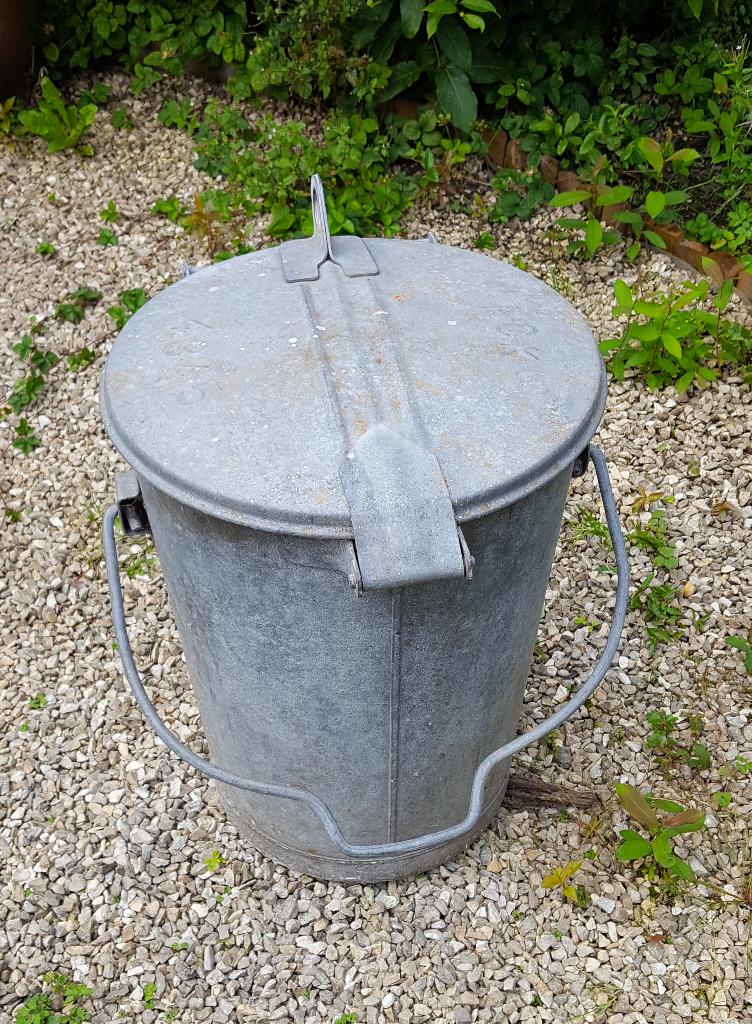 Zinken vuilnisemmer, Ophalen, Overige materialen, Gebruikt, 50 tot 75 cm