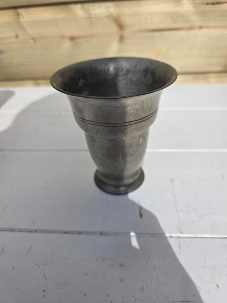 Antieke tinnen beker - Vintage drinkbeker, Antiek en Kunst, Antiek | Tin, Ophalen of Verzenden