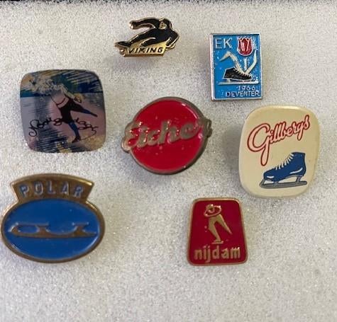 speldjes schaatsen en rolschaatsen, Verzamelen, Speldjes, Pins en Buttons, Ophalen of Verzenden, Zo goed als nieuw, Overige onderwerpen