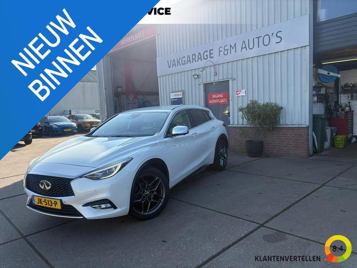 Infiniti Q30 1.6t Premium Tech 360, stoelverwarming, memory,, Auto's, Infiniti, Bedrijf, Te koop, Q30, 360° camera, ABS, Achteruitrijcamera