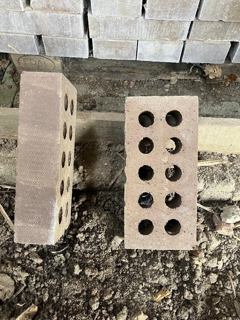 Gevelsteen bruin, Ophalen, Zo goed als nieuw, Bakstenen