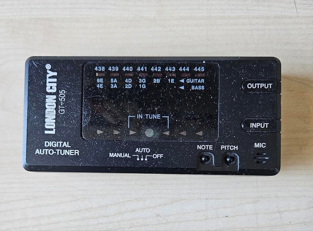 London City GT-505 Digitale Auto-Tuner voor Gitaar/Bas, Muziek en Instrumenten, Ophalen, Gebruikt, Akoestische gitaar