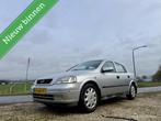 Opel Astra 1.6-16V Club Nette Auto, APK Jan 2027, Trekhaak, Auto's, Opel, 101 pk, Gebruikt, 49 €/maand, Origineel Nederlands