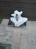 Betonnen Kikkersculptuur met Parasolhouder, Ophalen, Gebruikt
