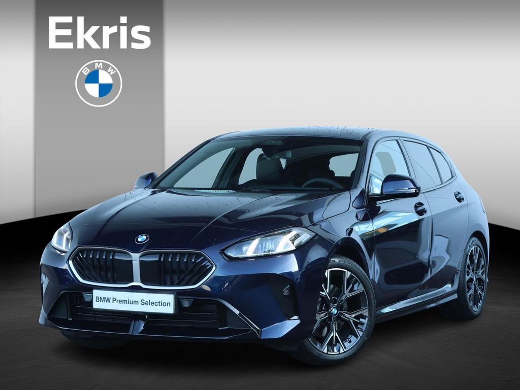 BMW 1-serie 120 M Sport Design Edition M Sportpakket/ Stuurw, Auto's, Stof, Met garantie (alle), Blauw, Origineel Nederlands