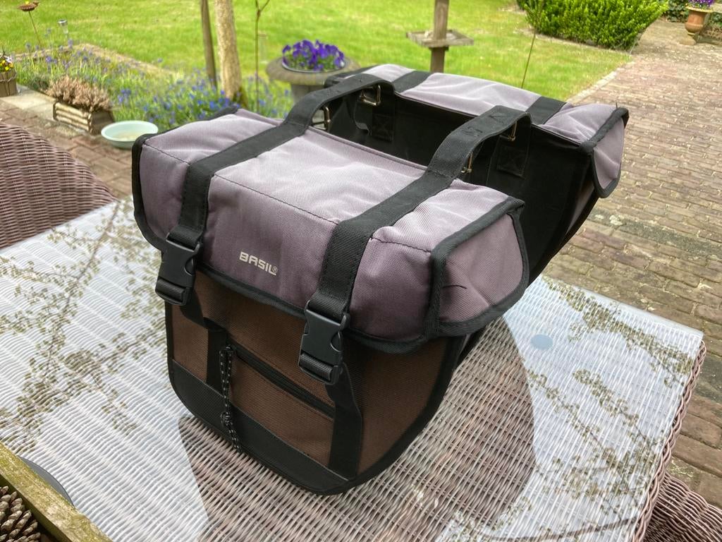 Basil tour fietstassen 28 liter, Ophalen of Verzenden, Gebruikt