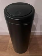 Brabantia Touch Bin Prullenbak 30L Zwart - incl. binnenemmer, Ophalen, 50 tot 75 cm, Metaal, 20 tot 30 liter