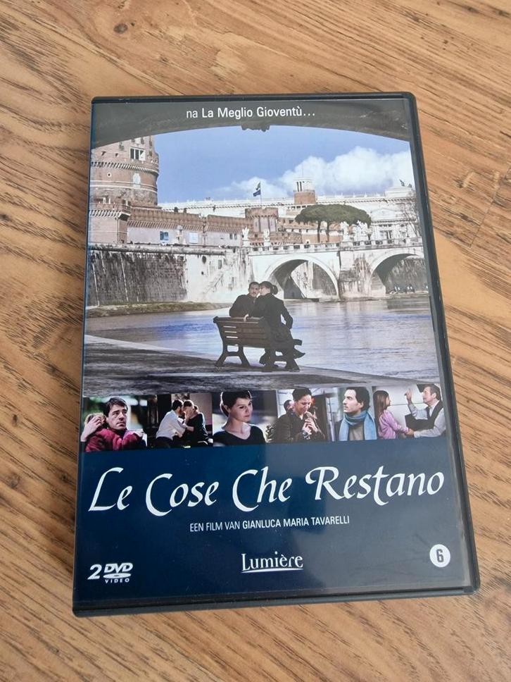Le Cose Che Restano - Italiaans Drama (2 DVD), Cd's en Dvd's, Dvd's | Drama, Gebruikt, Drama, Boxset, Vanaf 6 jaar, Ophalen of Verzenden