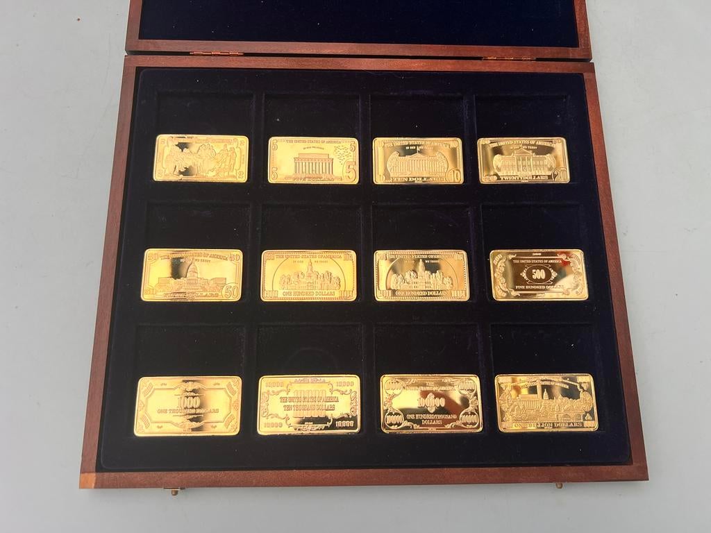 Set 12 vergulde dollar lingots 24K goud met doos, Ophalen of Verzenden