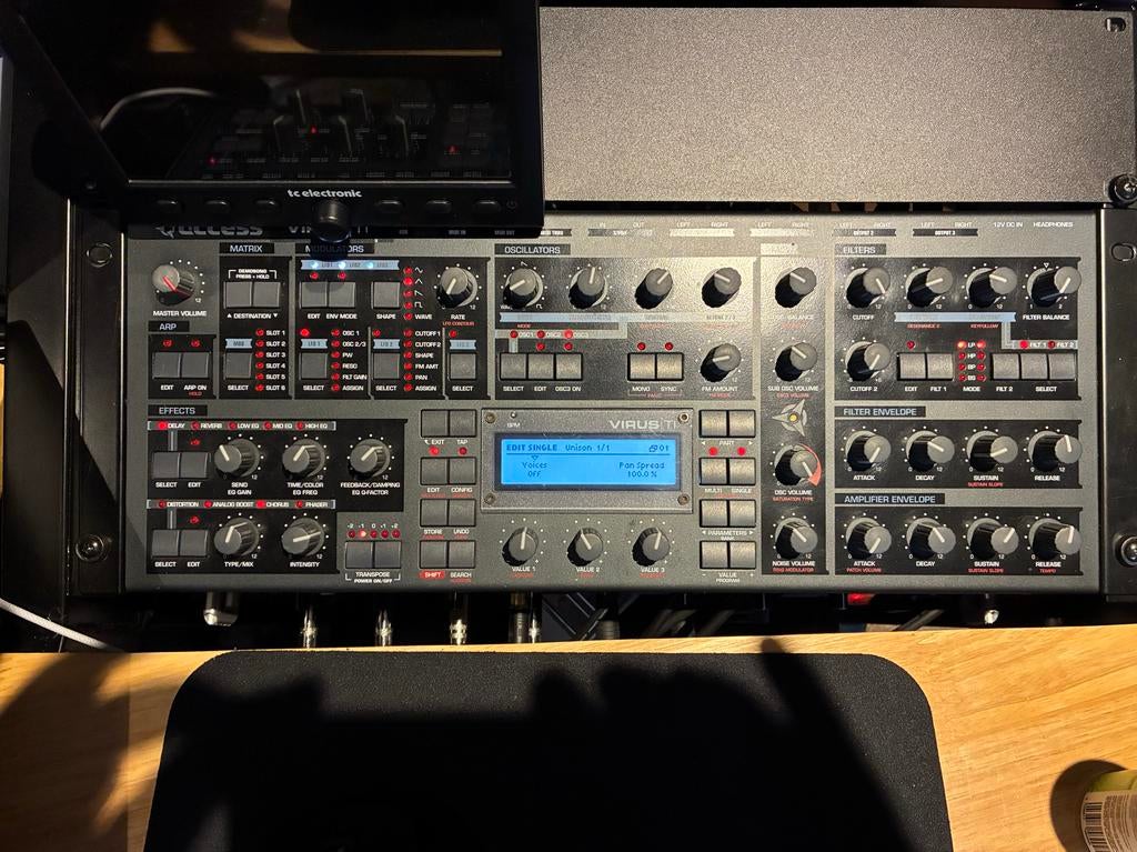 Access Virus TI Desktop, Muziek en Instrumenten, Synthesizers, Gebruikt, Overige aantallen, Met midi-aansluiting, Ophalen