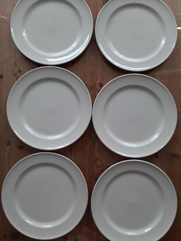 ROYAL BOCH - 6 GROTE DINDERBORDEN - DIA 27 CM, Huis en Inrichting, Keuken | Servies, Zo goed als nieuw, Bord(en), Effen, Aardewerk
