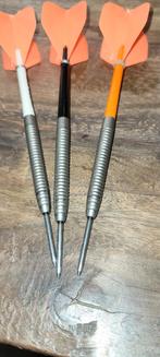 21 gram dartpijlen Barney, Ophalen of Verzenden, Gebruikt, Pijlen