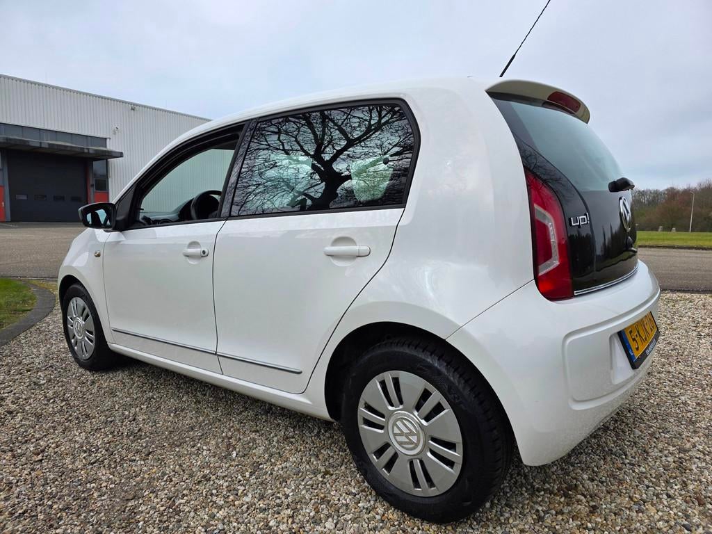 Volkswagen Up! 1.0 cheer up! BlueMotion 5-deurs AIRCO/navi, Auto's, Voorwielaandrijving, Gebruikt, Up!, 840 kg