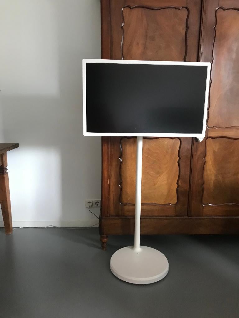 TV 32 inch Smart TV Monitor verrijdbaar! Met camera!, Ophalen, Nieuw