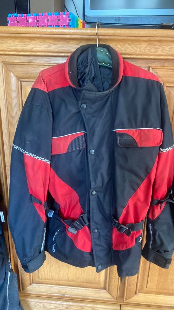 Te koop :Motorpakken 2x MQP-waterproof en een motor broek, Ophalen, Tweedehands, Dames, Broek | textiel