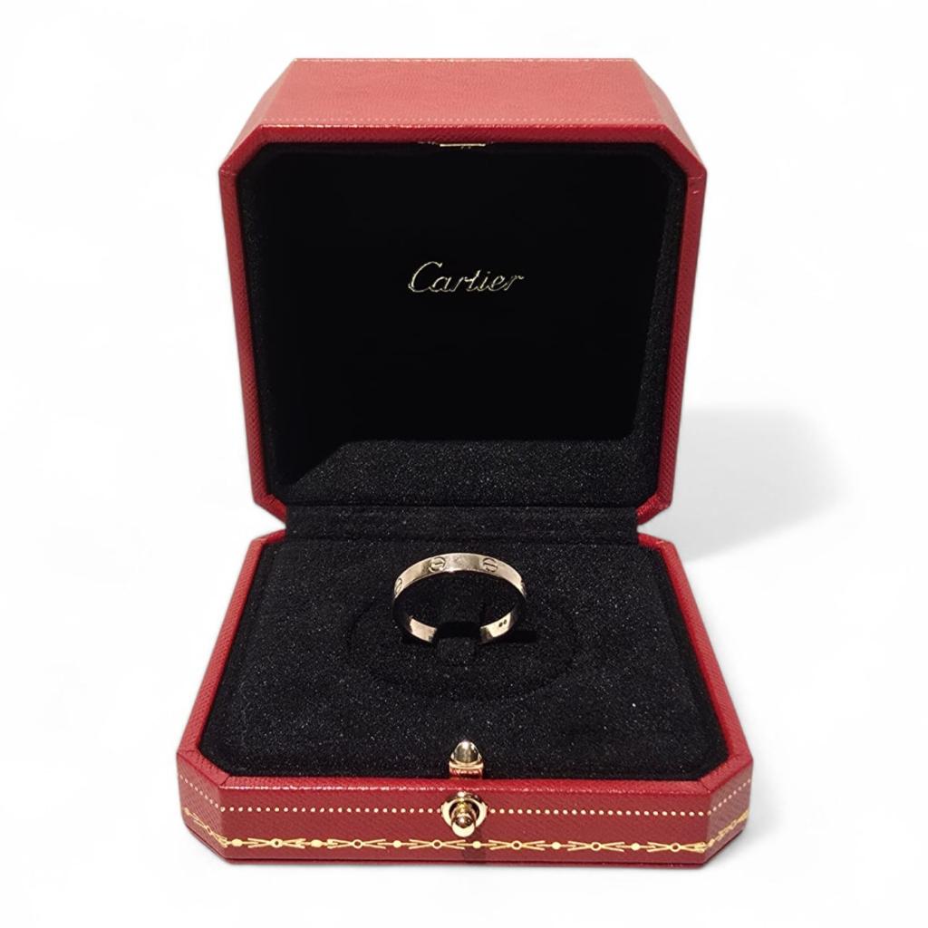 Cartier Love Ring 18K Witgoud Size: 66, Cartier, Gebruikt, Support@cartier.com, 13 Rue de la Paix, 75002 Paris
France