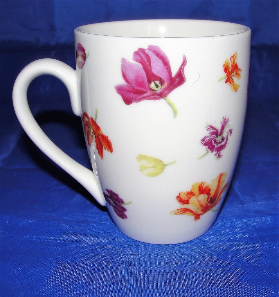 Janneke Brinkman-Salentein (JBS) mok Tulips, Ophalen of Verzenden, Zo goed als nieuw, Overige stijlen, Kop(pen) en/of Schotel(s)