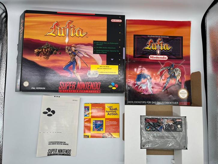 Lufia *MINT* SNES Big Box + Nintendo Game Guide CIB PAL, Spelcomputers en Games, Games | Nintendo Super NES, Zo goed als nieuw