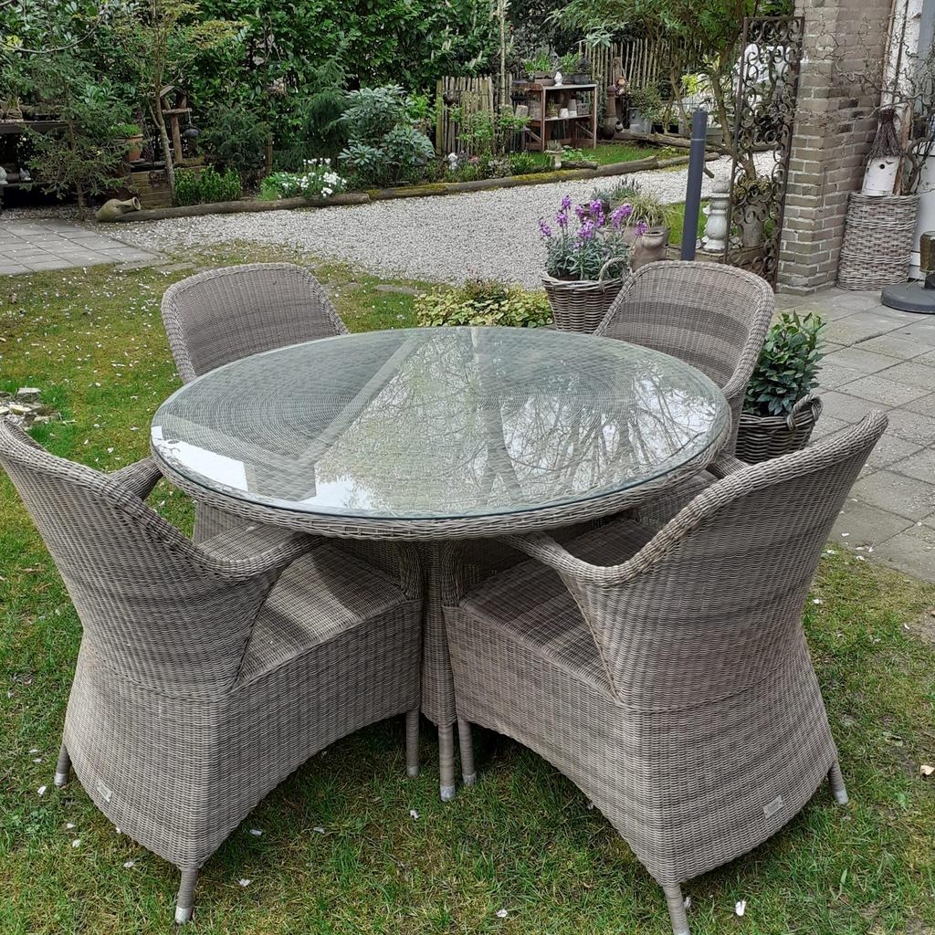 Celeste Outdoor Tuintafel Set - Wicker Tuinset, Tuin en Terras, Tuinsets en Loungesets, Ophalen, Gebruikt, Eettafel, Wicker