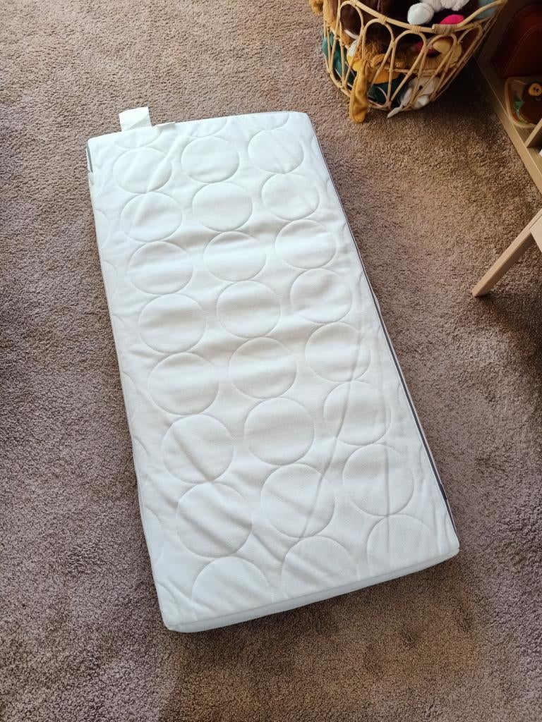 IKEA Matras 60x120cm voor babybedje, Ophalen, 190 cm of minder, Zo goed als nieuw, Matras