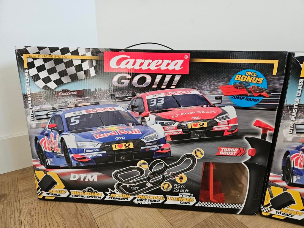 2 Carrera Go DTM Masterclass Racebanen. Doos aanwezig., Racebaan, Carrera, Ophalen of Verzenden, Zo goed als nieuw