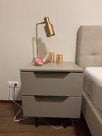 Nachtkastje Cappuccino Made, Huis en Inrichting, Minimalistisch design, 1 of 2 laden, 50 tot 100 cm, Zo goed als nieuw