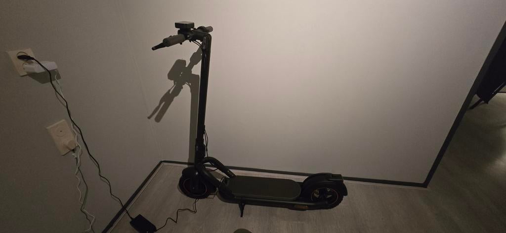 Elektrische step (E-scooter) - Goede staat, Fietsen en Brommers, Ophalen of Verzenden, Gebruikt, Elektrische step (E-scooter)