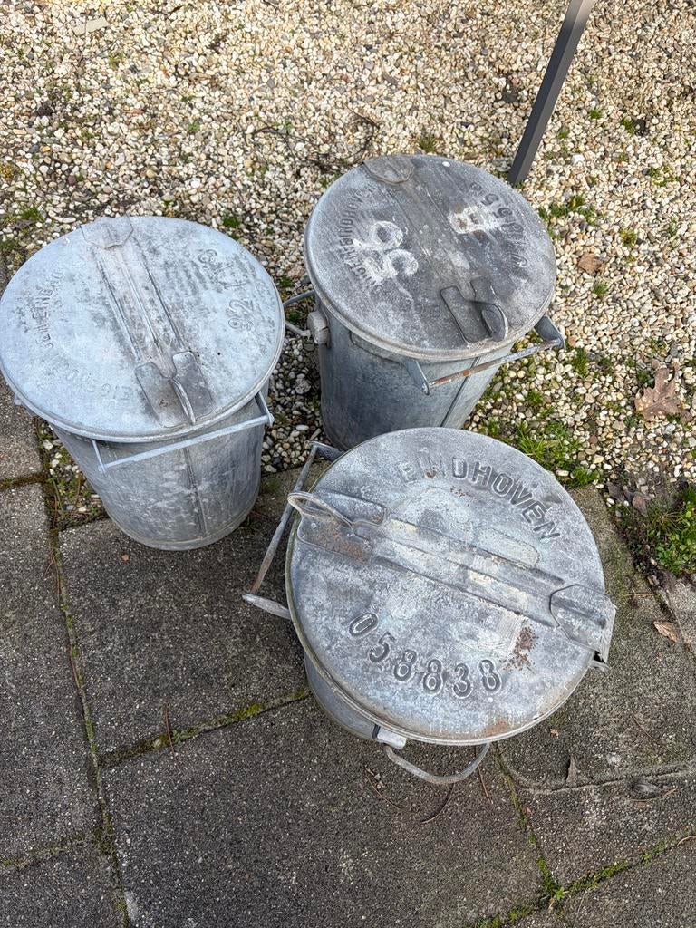Vintage zinken vuilnisemmers, Ophalen, Zo goed als nieuw, Kunststof
