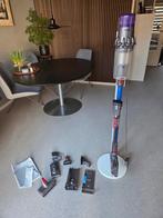 Dyson V11 met uitgebreide set accessoires, Witgoed en Apparatuur, Stofzuigers, Ophalen