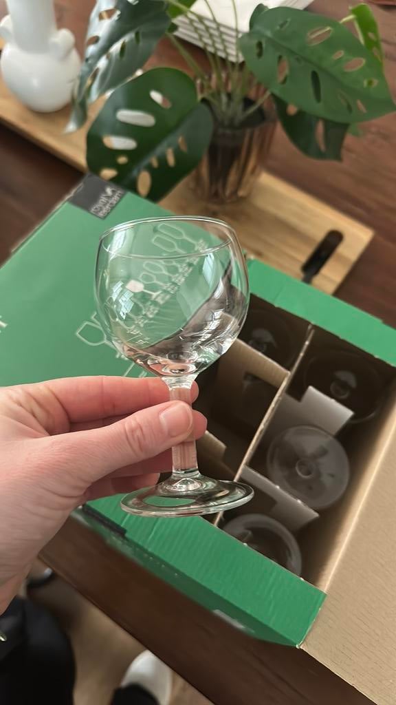 Set van 12 mini wijnglazen, Verzamelen, Glas en Borrelglaasjes, Ophalen, Zo goed als nieuw, Overige typen