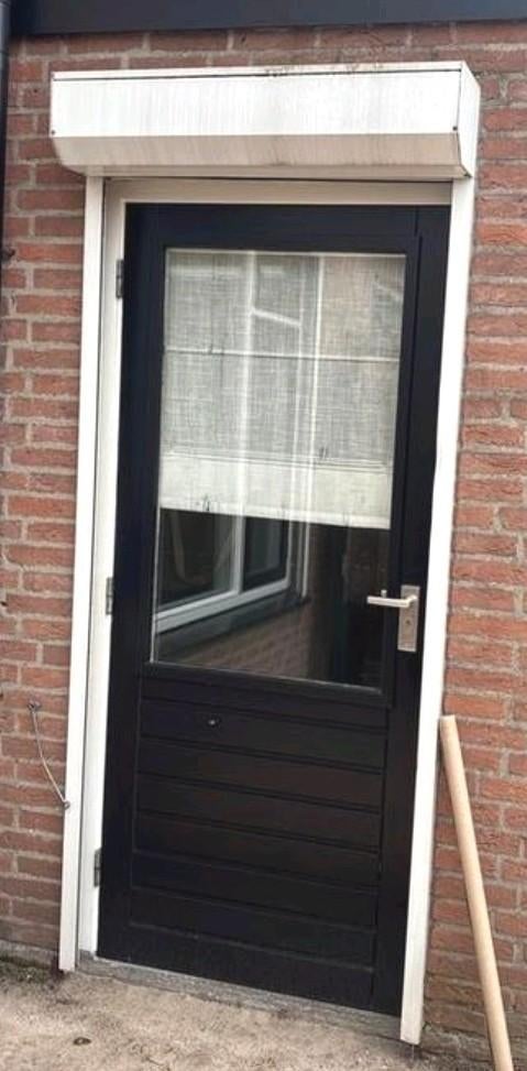 Elektrische deur rolluik, Doe-het-zelf en Verbouw, Rolluiken, Ophalen, Gebruikt, 200 cm of meer, Minder dan 100 cm