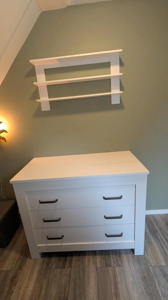 Commode Ohio, Kinderen en Baby's, Kinderkamer | Complete kinderkamers, Zo goed als nieuw, Jongetje of Meisje, Ophalen