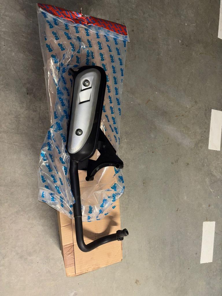 Vespa 4T 2V Uitlaat Jamarcol Piaggio -Nieuwstaat, Fietsen en Brommers, Ophalen of Verzenden, Nieuw, Uitlaat, Vespa