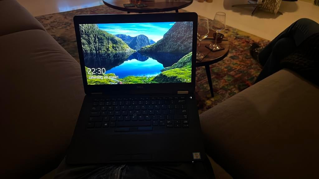 Dell Latitude E5470 met Intel Core i5 en Windows 10, Computers en Software, Windows Laptops, 2 tot 3 Ghz, Qwerty, 8 GB, 14 inch