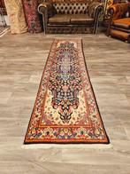 Perzisch Handgeknoopte Loper. Prachtige kleuren en patronen!, Perzisch, 200 cm of meer, Zo goed als nieuw, Rechthoekig